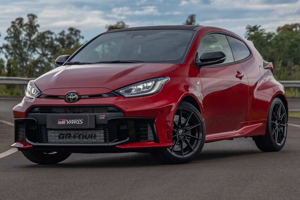 Marcas burlam homologação para importar carros