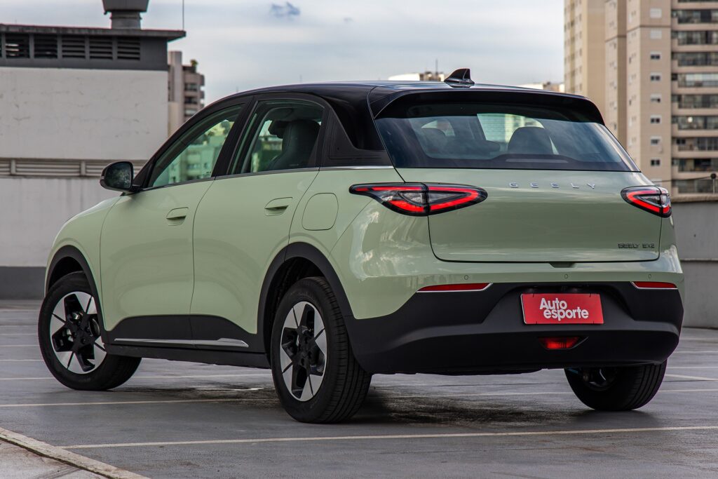 Dono de carro elétrico: quanto economiza na prática? Contas feitas