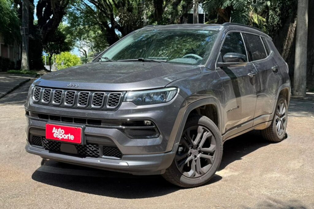 Jeep Compass tem desconto de mais de R$ 50 mil