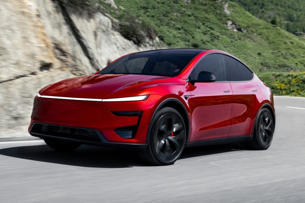 Tesla planeja SUV compacto para rivalizar com BYD Yuan Pro