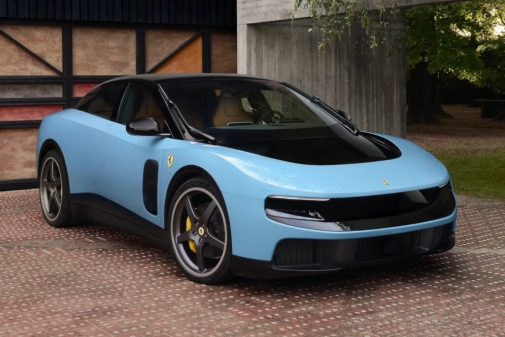 Ferrari elétrico Luce: 1050 cv e painel de Jony Ive