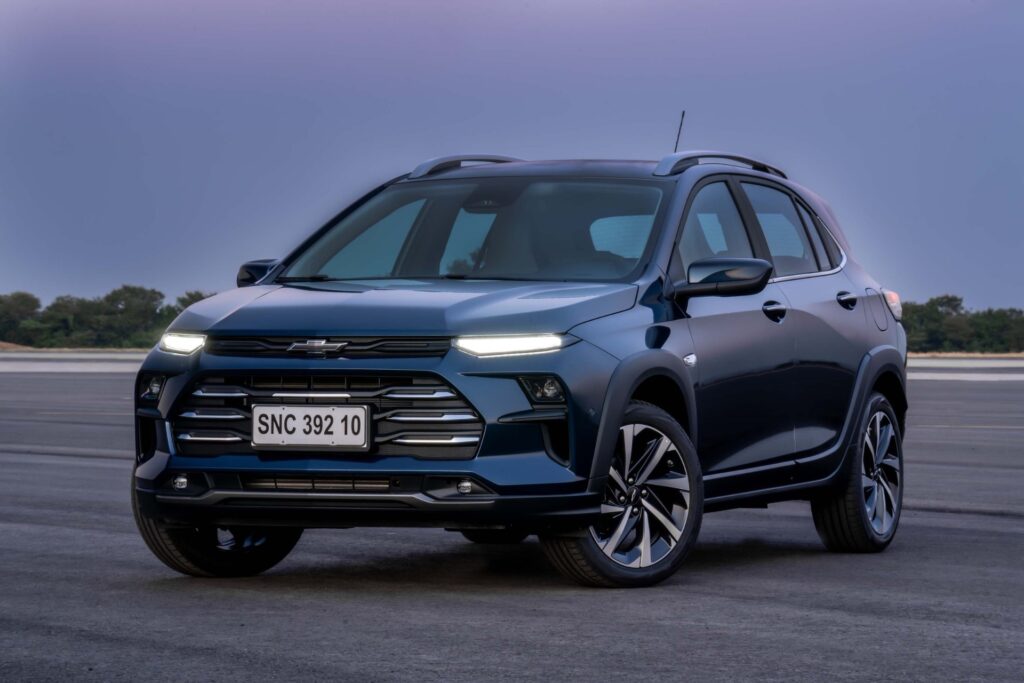 Chevrolet Sonic: preço e equipamentos comparados com Pulse, Tera e Kardian