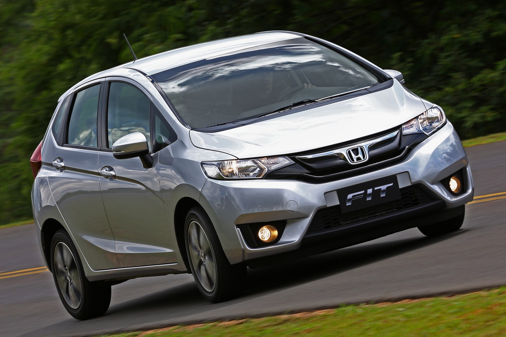 4 carros automáticos usados a partir de R$ 65 mil para não cansar na cidade