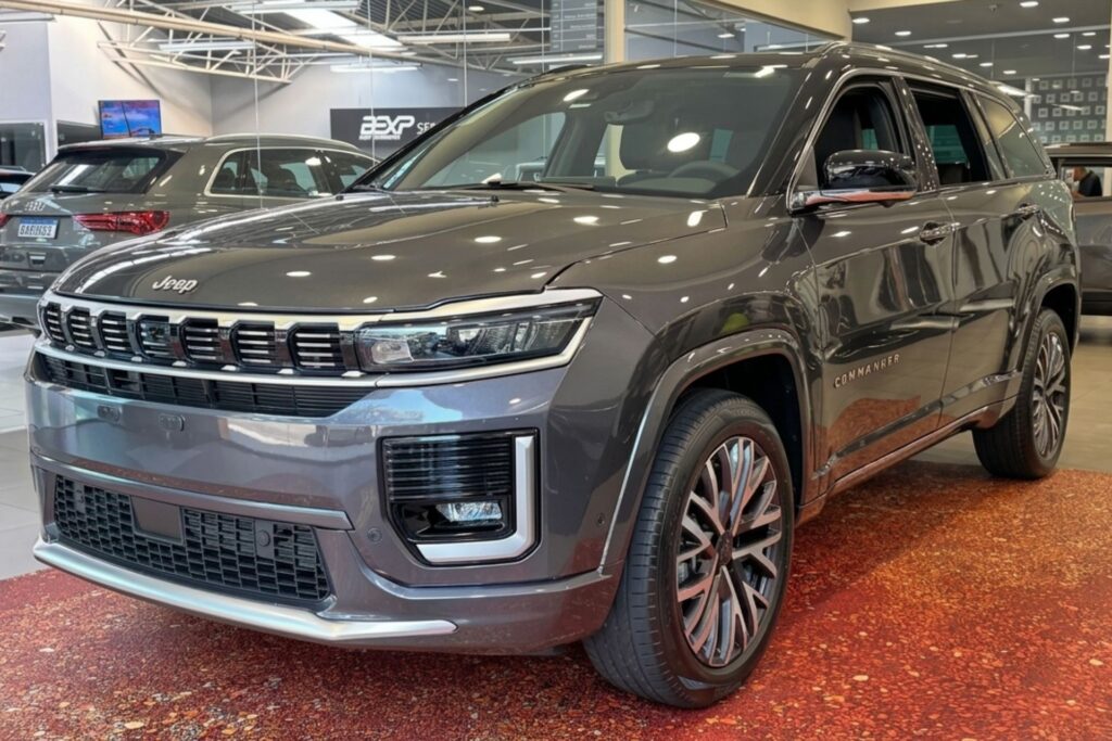 Jeep Commander MHEV tem desconto de R$ 40 mil logo após lançamento