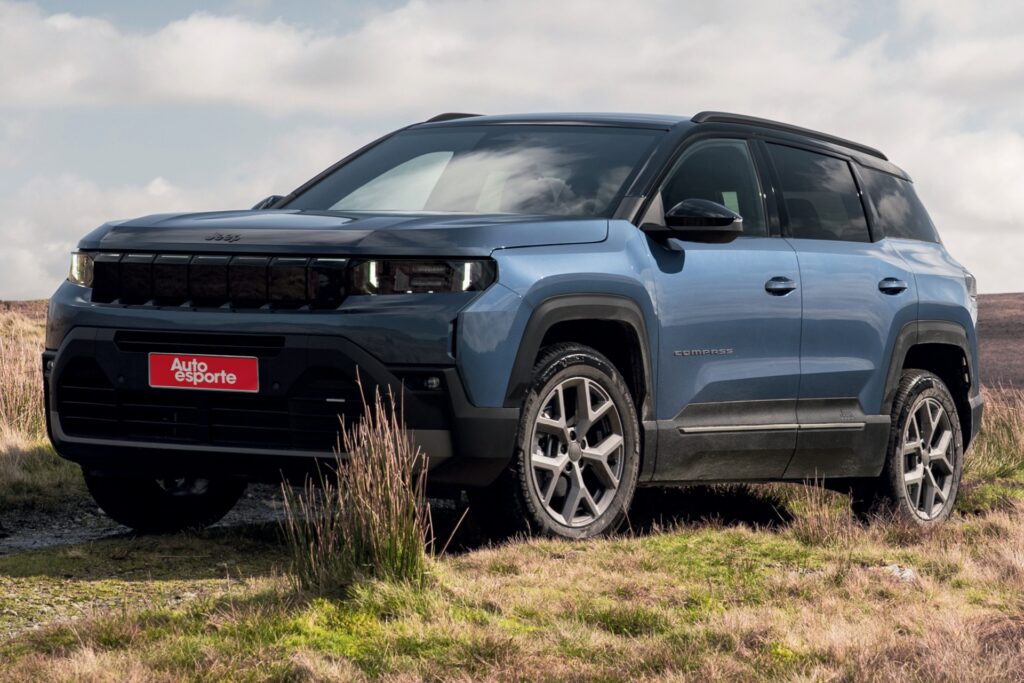 Jeep confirma novas gerações de Renegade, Compass e Commander para 2028