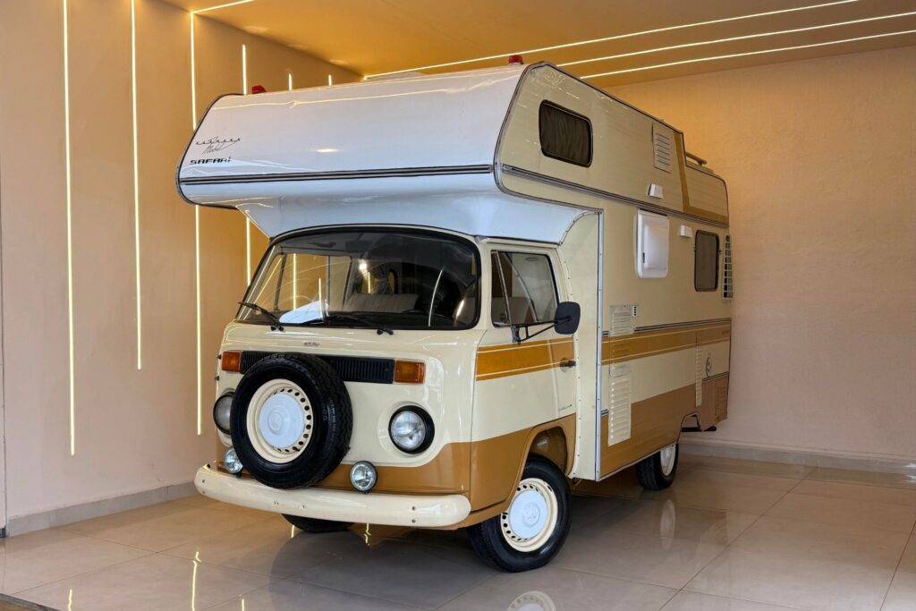 Karmann Ghia Mobil Safari: Kombi motorhome rara à venda