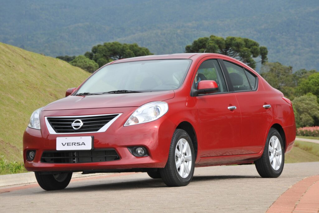5 carros usados econômicos a partir de R$ 17 mil