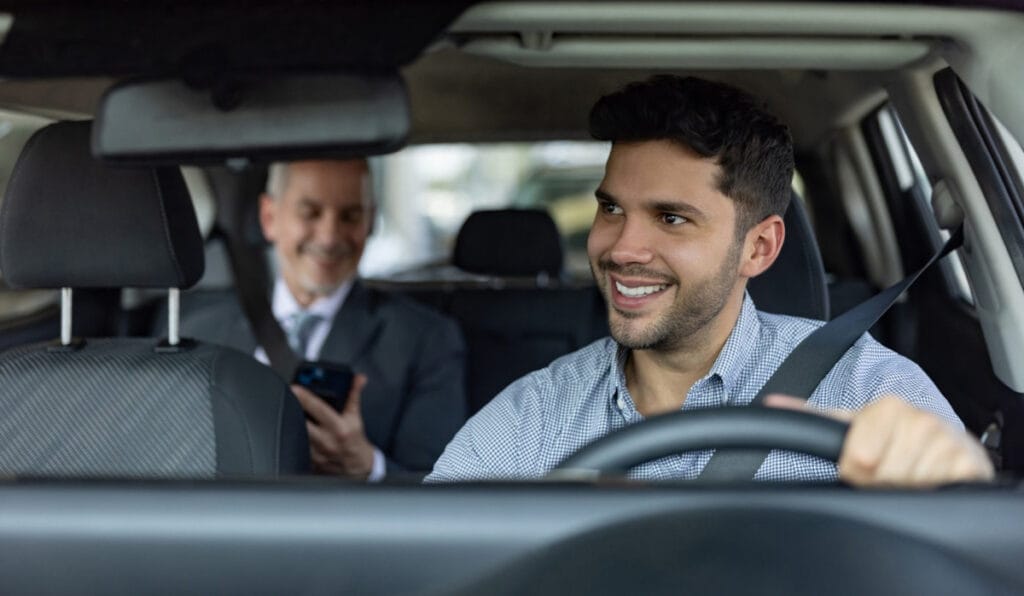 Transporte por app como renda extra: saiba como funciona