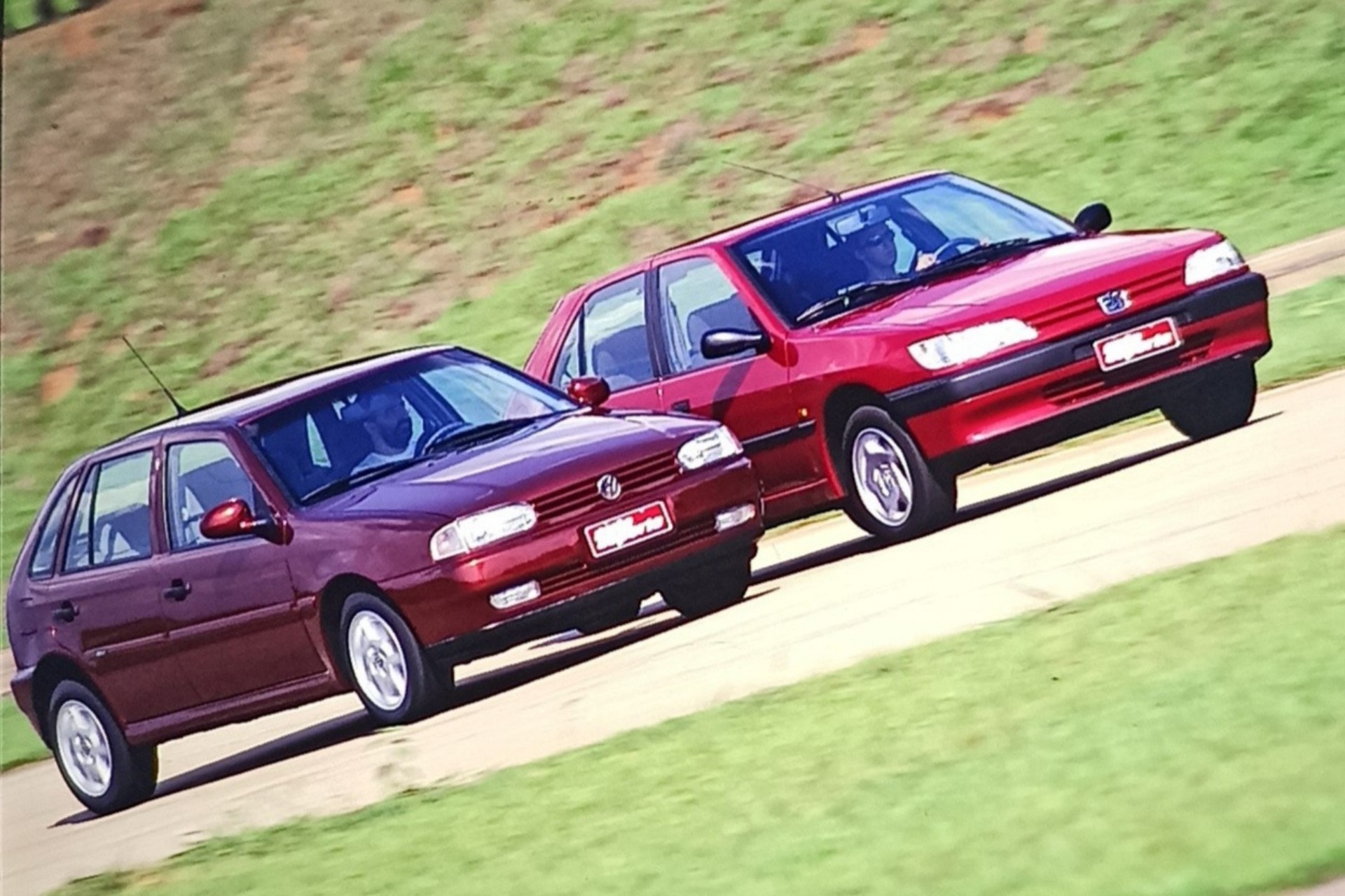 Volkswagen Gol GLS 1997 vs Peugeot 306 XR: comparativo histórico