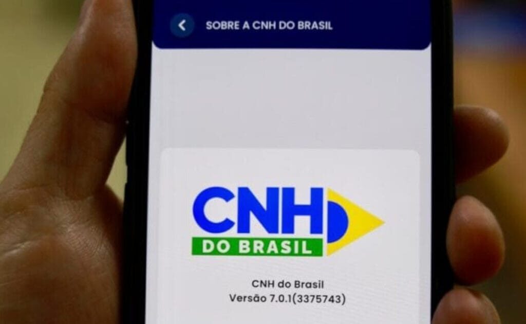 Golpe da multa de trânsito: como identificar notificação verdadeira