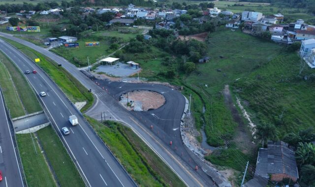 Obra na BR-101/SC altera tráfego em Paulo Lopes nesta terça