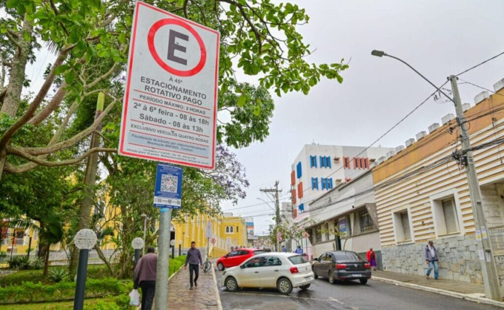 Comissão aprova fim dos pontos na CNH por infração na Zona Azul