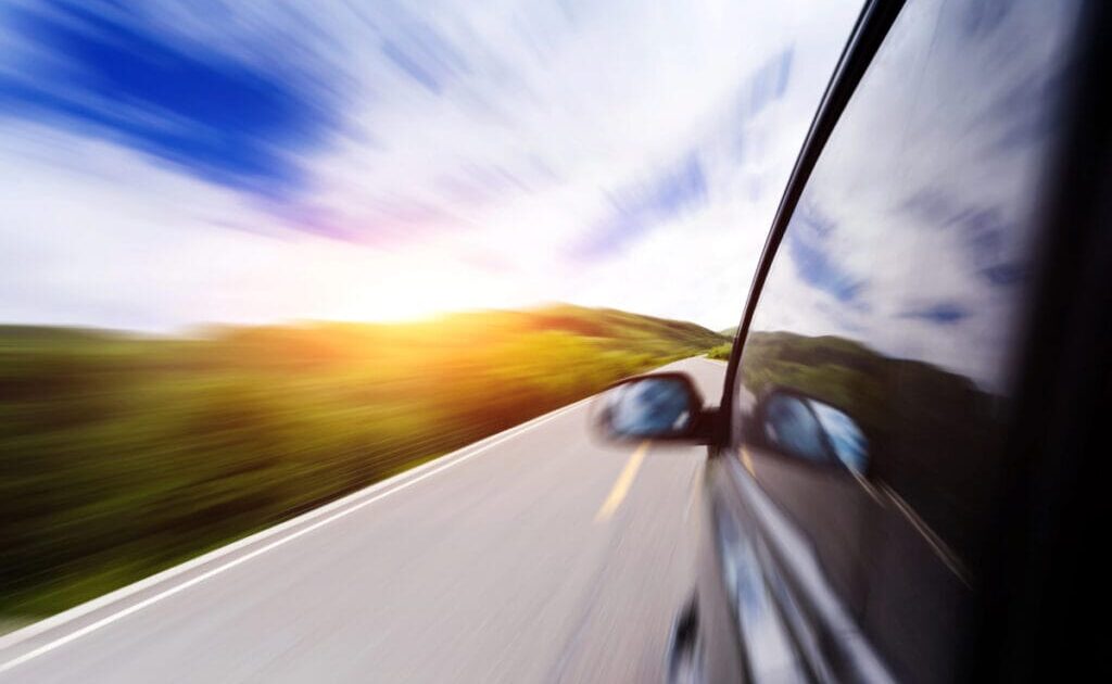 Comportamentos ao volante que antecedem acidente e passam despercebidos
