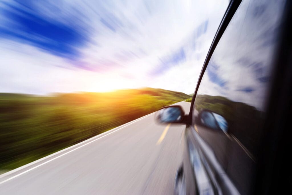 Comportamentos ao volante que antecedem acidente e passam despercebidos