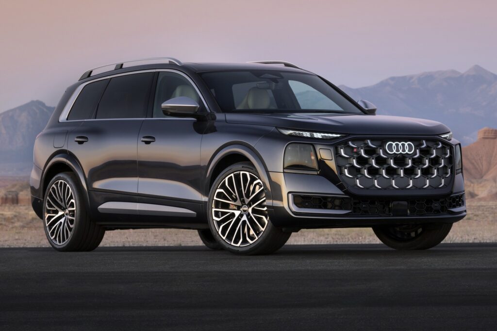 Audi Q9 revelado: maior e mais caro SUV da Audi