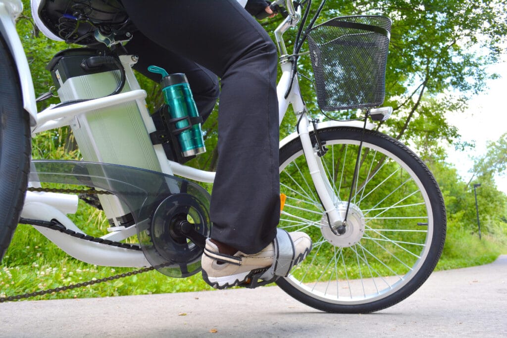 Cadastro nacional de bicicletas elétricas avança no Congresso