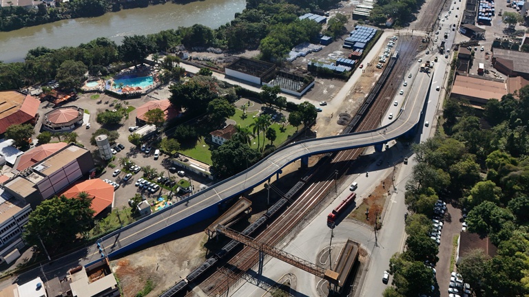 Viaduto Saint Gobain é liberado ao tráfego em Barra Mansa
