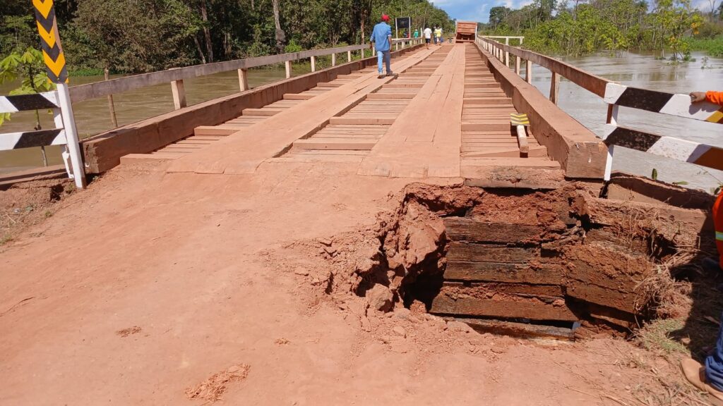 BR-230 interditada na ponte do Rio dos Peixes até agosto