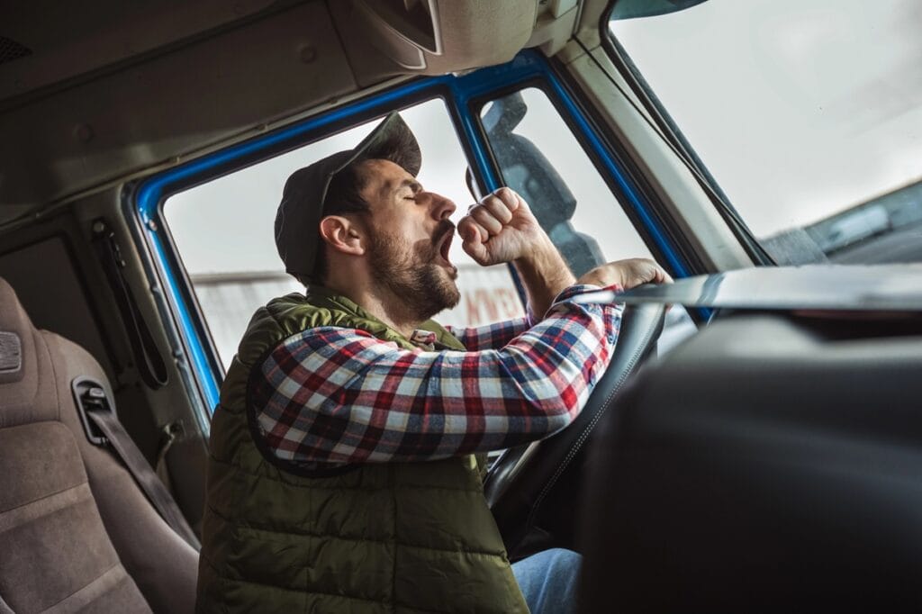 OMS: cansaço ao volante tem risco similar ao do álcool