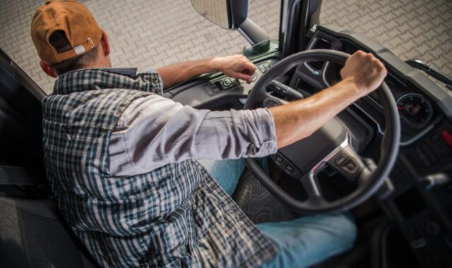 Programa nacional de saúde para motoristas é proposto no SUS