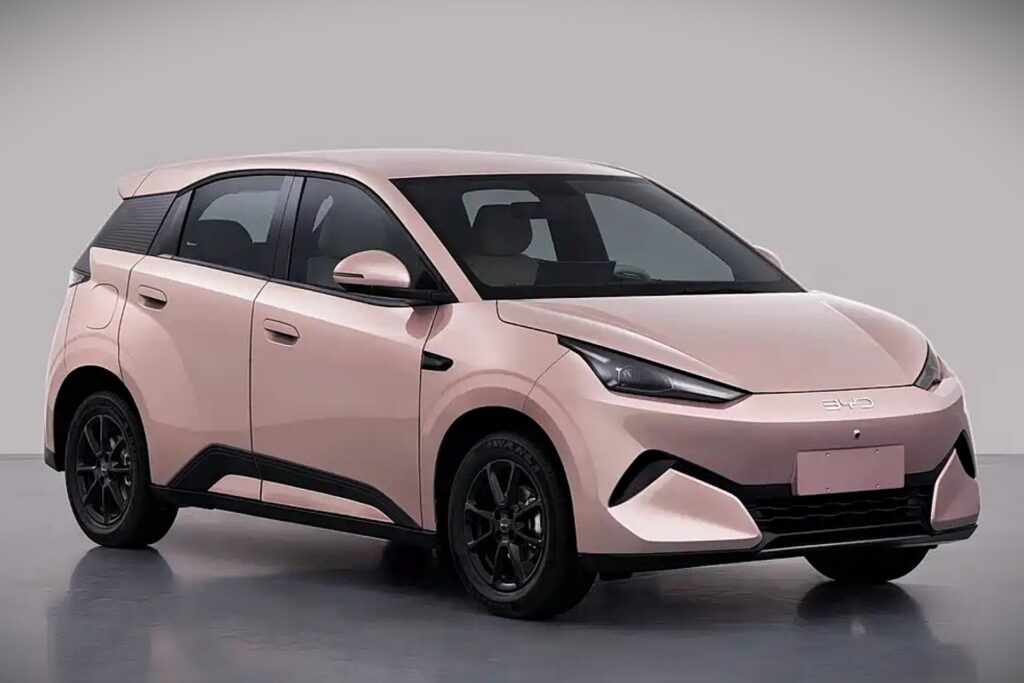 BYD Dolphin Mini 2025 chega ao Brasil para rivalizar com Geely EX2