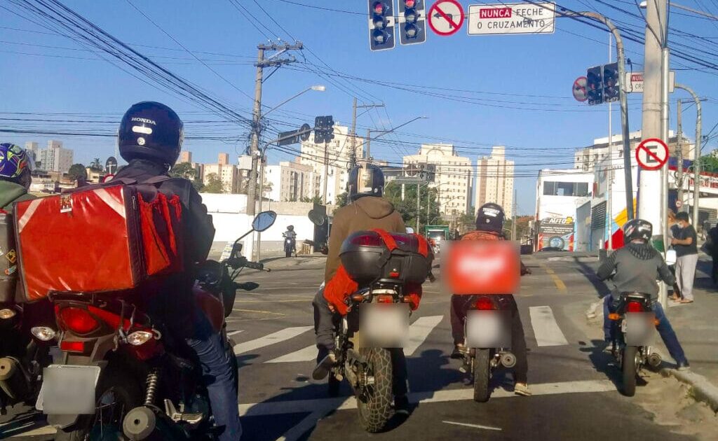 Motos mudam perfil das mortes no trânsito no Brasil, aponta Atlas