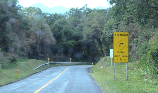 Entenda as placas de rodovias e evite erros na viagem