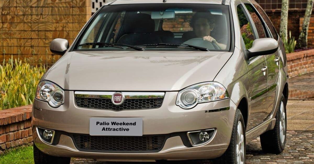 Fiat Palio Weekend usada oferece 4 versões a partir de R$ 23 mil