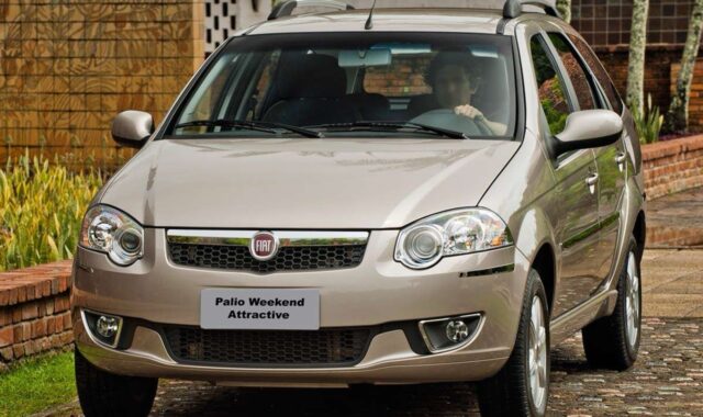 Fiat Palio Weekend usada oferece 4 versões a partir de R$ 23 mil