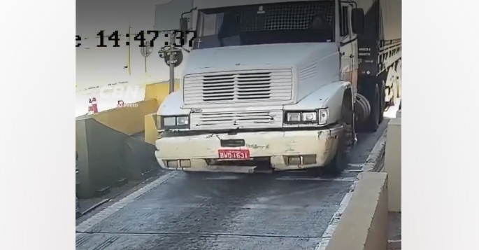 Apreendida carreta com 479 evasões de pedágio em SP