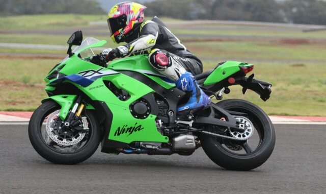 Kawasaki Ninja ZX-10R 2027 é destaque no Festival Interlagos