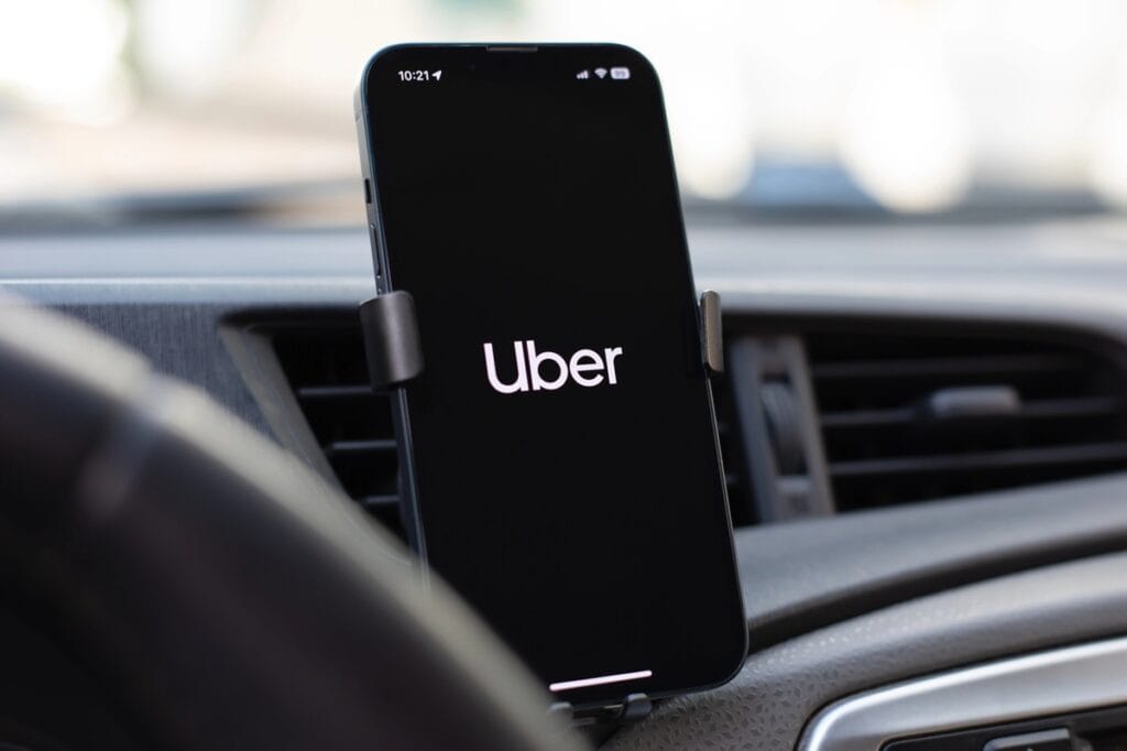 Uber testa cobrança de motoristas na Europa e gera dúvidas