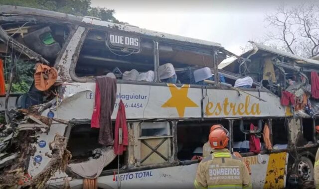 Ônibus irregular na BR-040 causa 10 mortes em Petrópolis