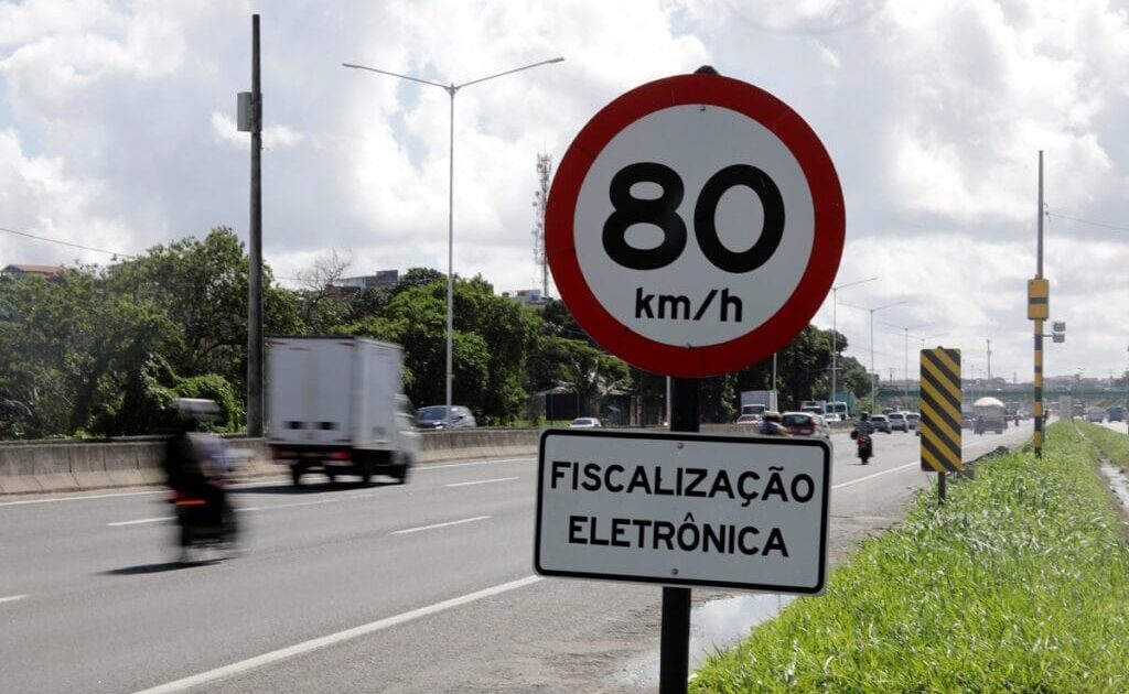 Velocidade média no radar: fiscalização pode mudar?