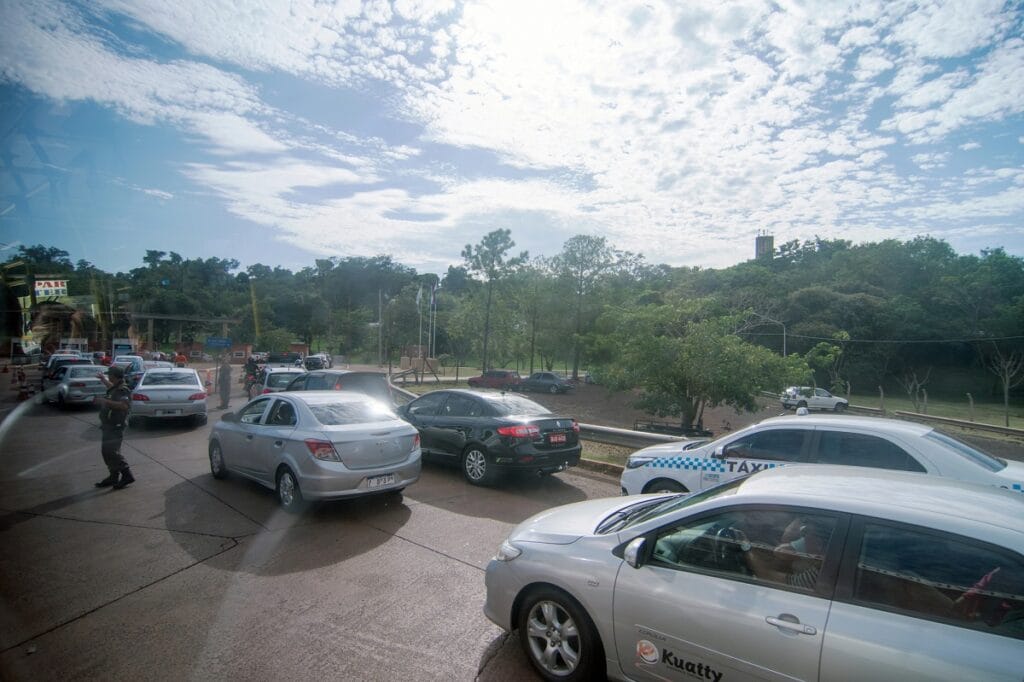 Golpe da falsa multa no Paraguai: saiba como evitar