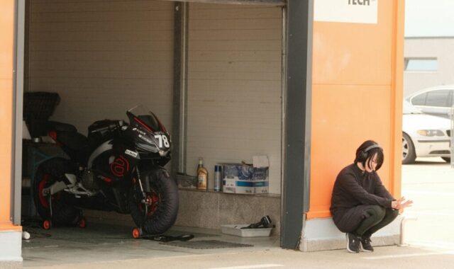 Manutenção de motocicleta parada: como preservar o motor