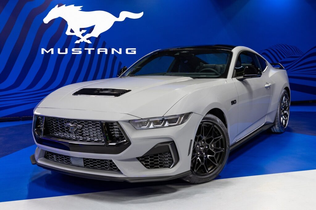 Mustang GT Performance chega em 2026 com 492 cv