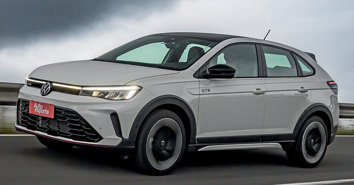 Volkswagen Nivus usado: compare com Fiat Fastback em 4 versões