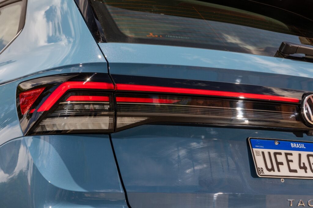 5 lâmpadas de LED para carro a partir de R$ 78