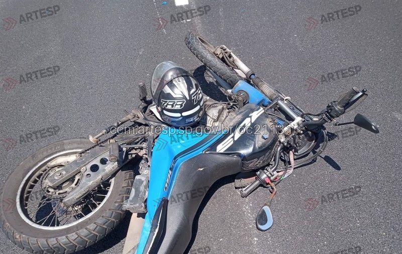 Acidente de moto na Imigrantes deixa dois feridos em São Bernardo