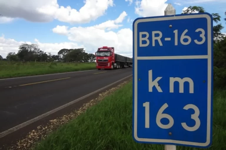 Obras nas BR-163 e BR-230 afetam trânsito esta semana