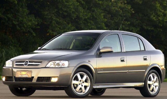 Chevrolet Astra usado: 4 versões a partir de R$ 19.900