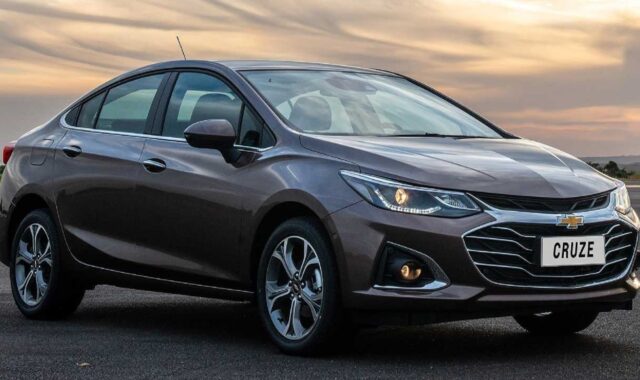 Chevrolet Cruze usado: 4 versões a partir de R$ 65 mil