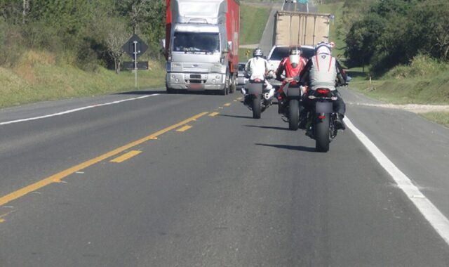 Mortes de motociclistas no Brasil crescem 38% em 5 anos