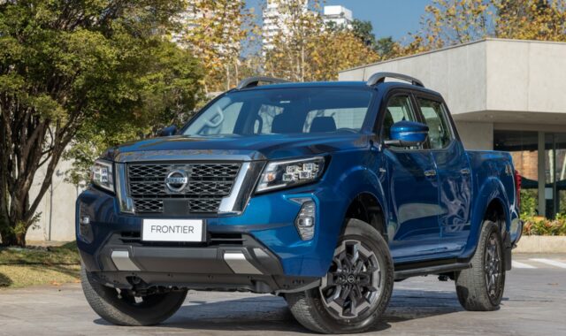 Nissan Frontier usada: 4 versões a partir de R$ 95 mil
