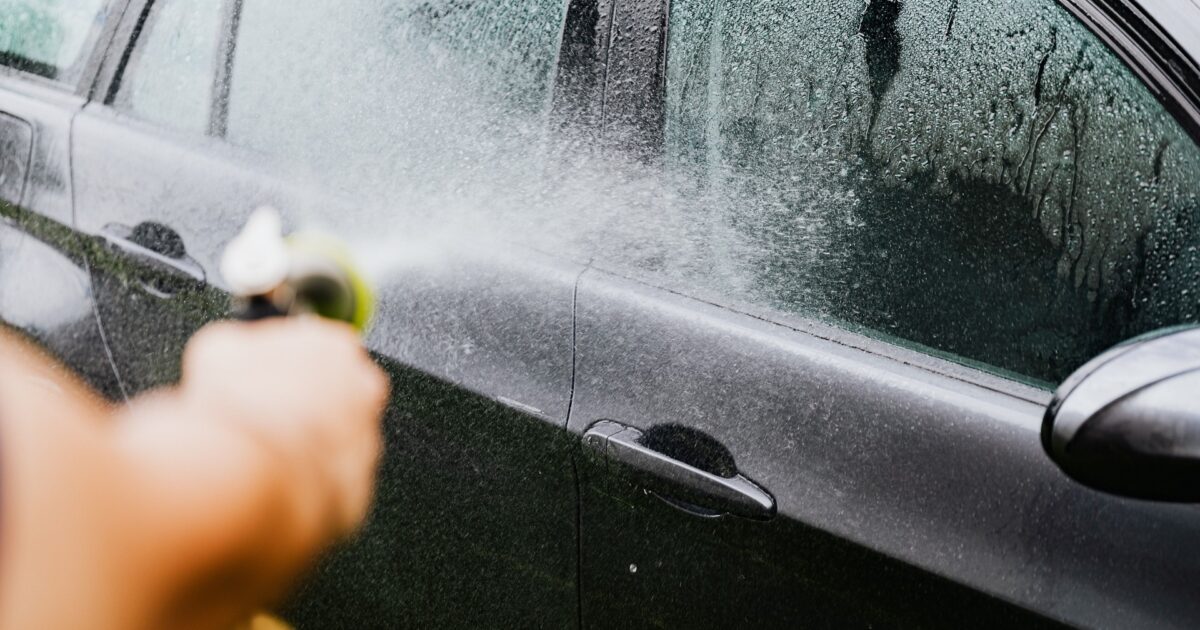 4 limpadores de vidro automotivo baratos para dirigir