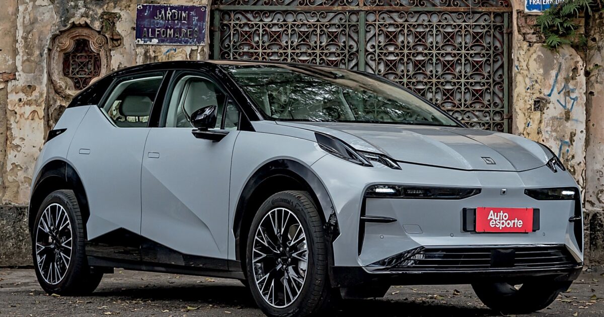 É permitido vender carro zero km de ano anterior? Veja a lei