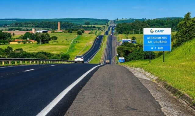 Fiscalização com IA detecta distrações: nova câmera flagra motorista