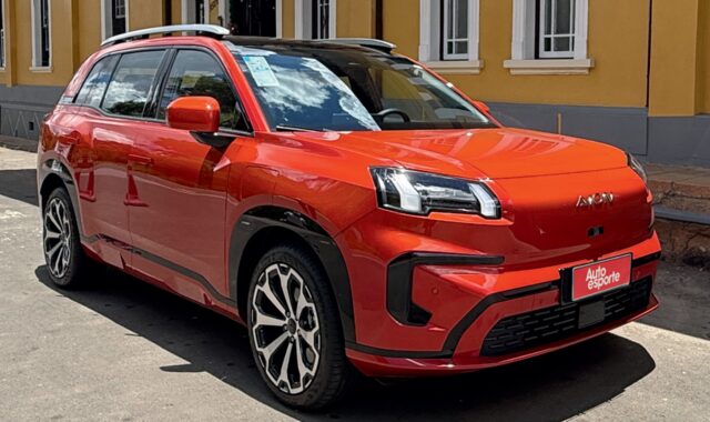SUV elétrico GAC Aion V e Geely EX5: compare os rivais