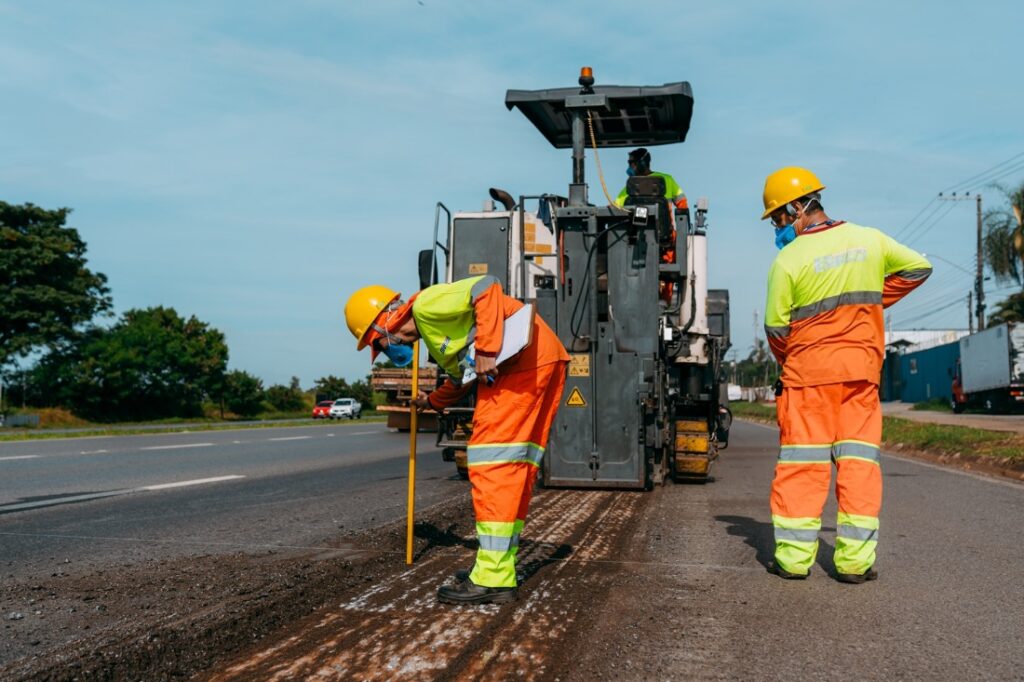Obras nas rodovias SP-250 e SP-270: concessionária paulista inicia recuperação